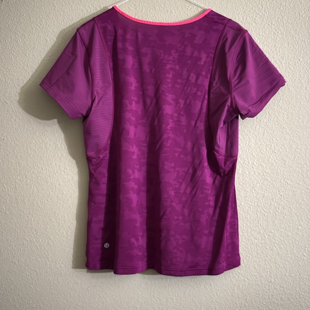 Lululemon Top - Picture 2 of 3
